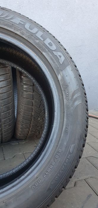 215/55/17 Fulda Kristall