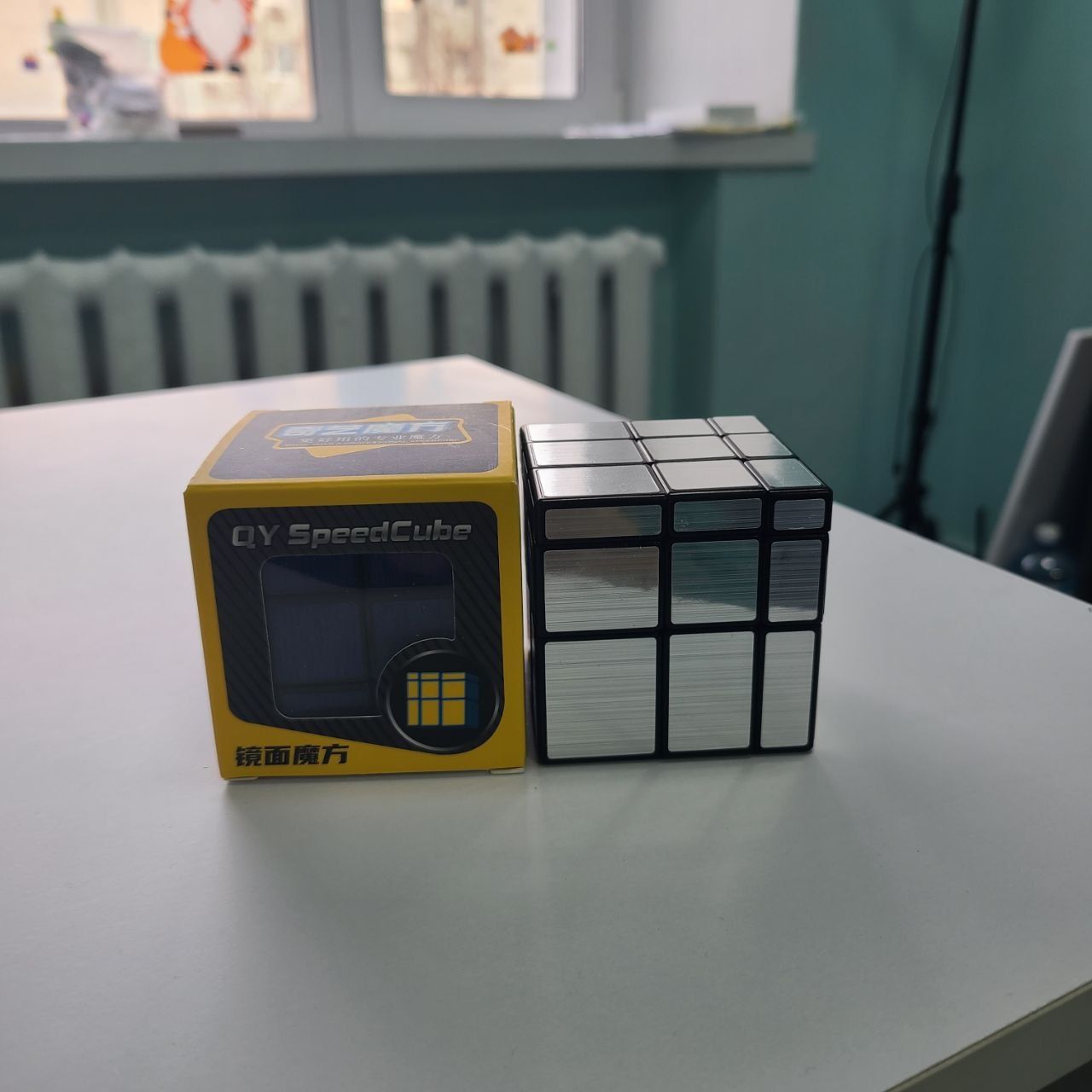 Кубик Рубика нові