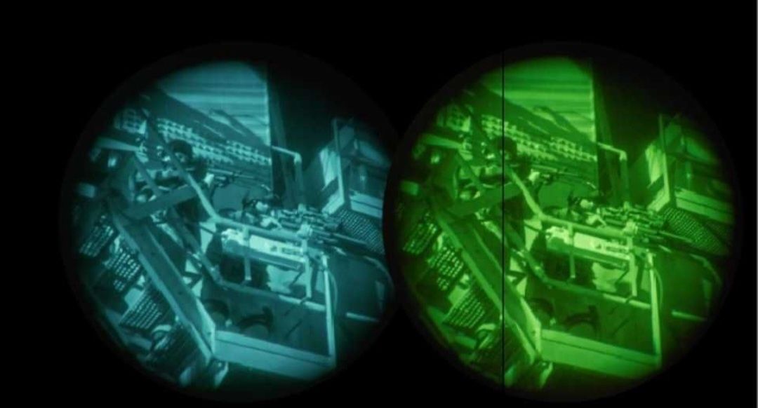 Прибор ночного видения NVG-30 с углом обзора 40°.