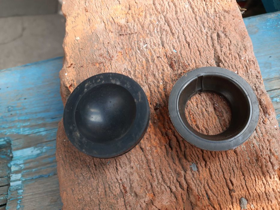 Вкладыши для рулевой тяги трактора