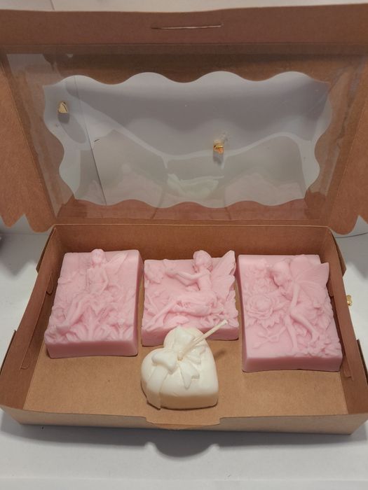 Rodzina skrzatów. Mydełka