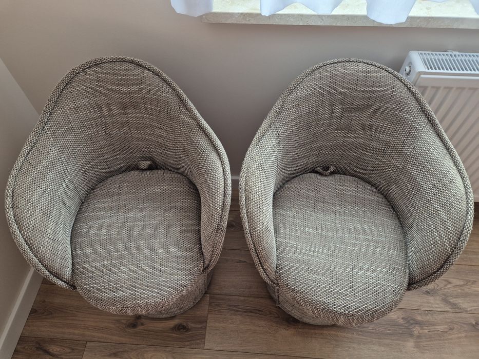 Sprzedam pufy z oparciem