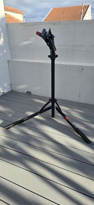 Suporte de bicicleta para manutenção