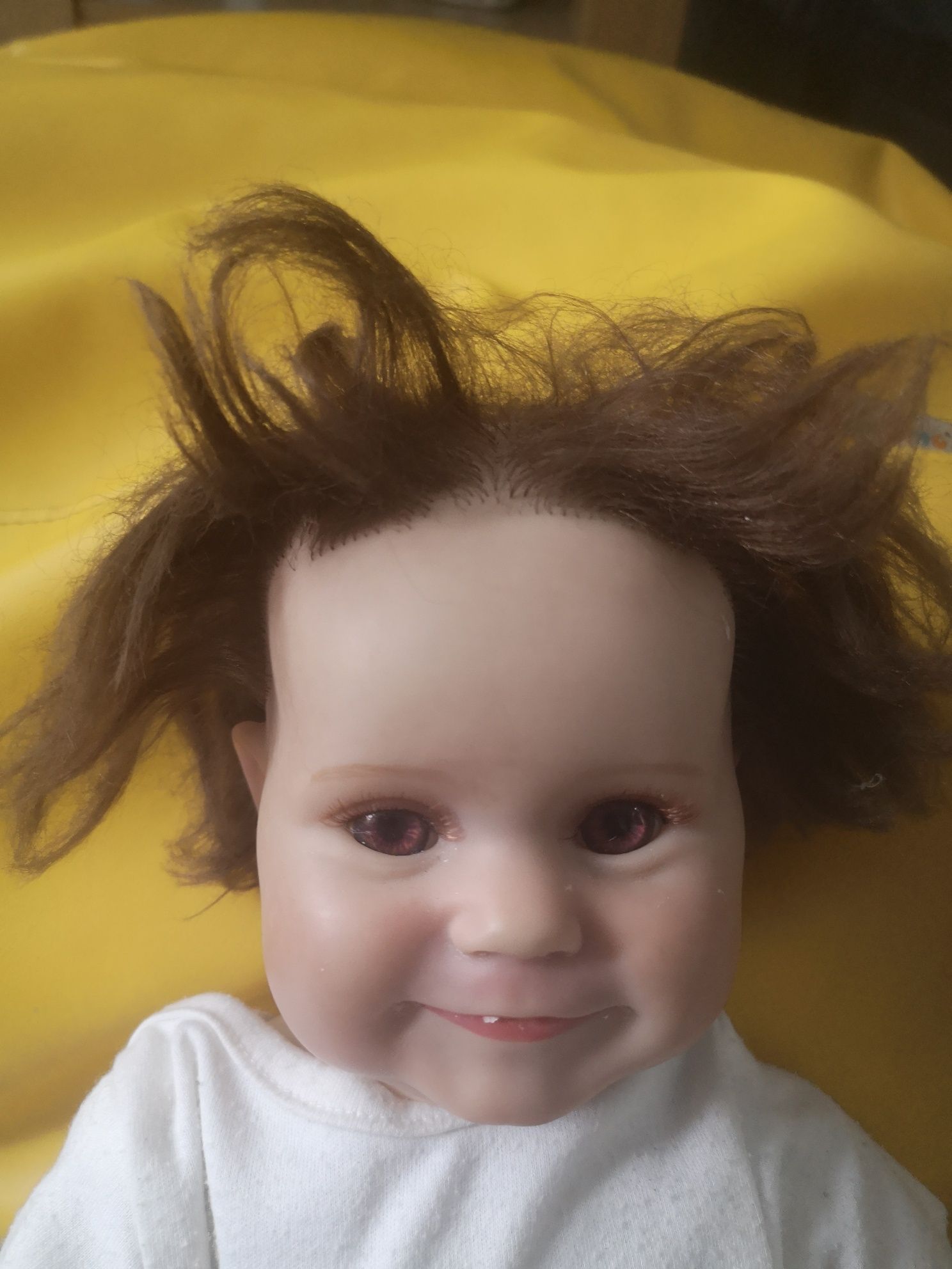 Lalka, nosidło, pampersy I ubranka