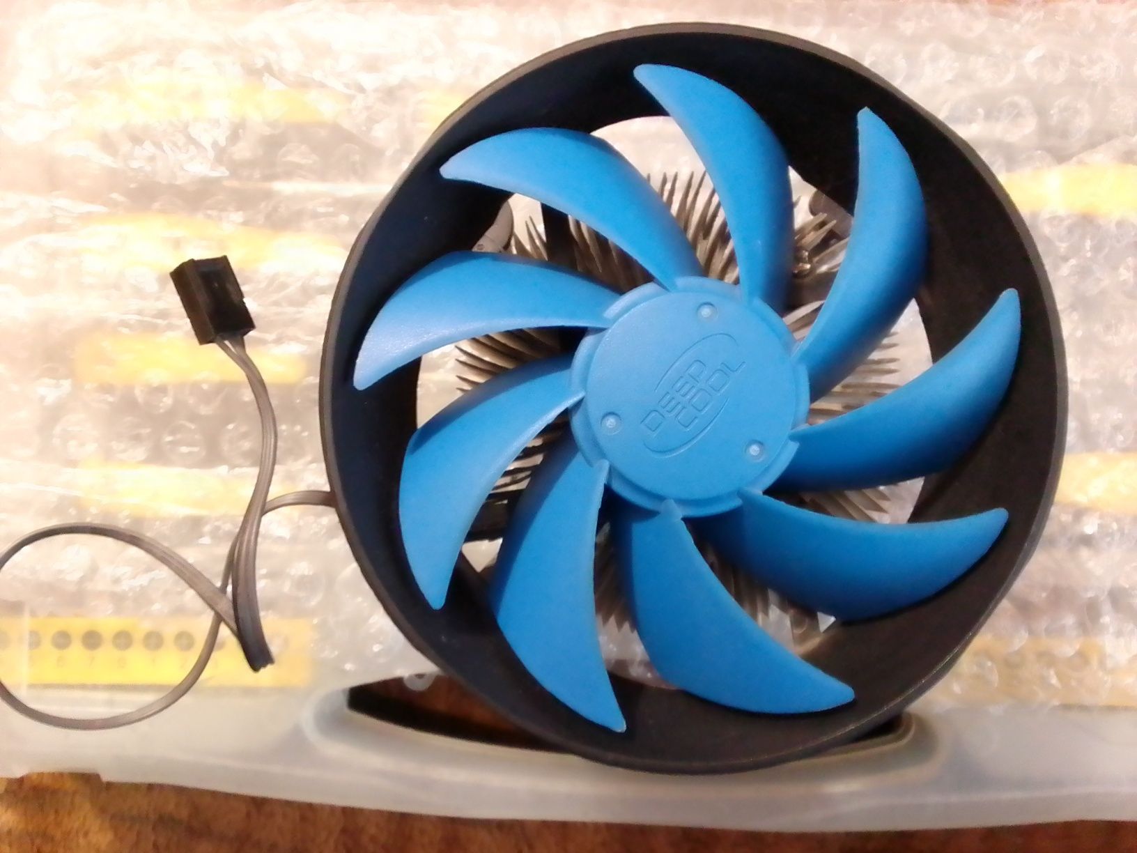 Процессор Intel core 2 quad Q9400 с охлаждением DeepCool