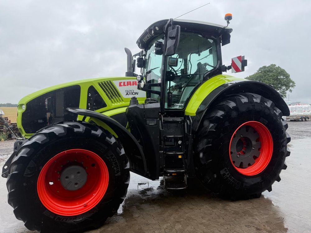 Claas Axion 920