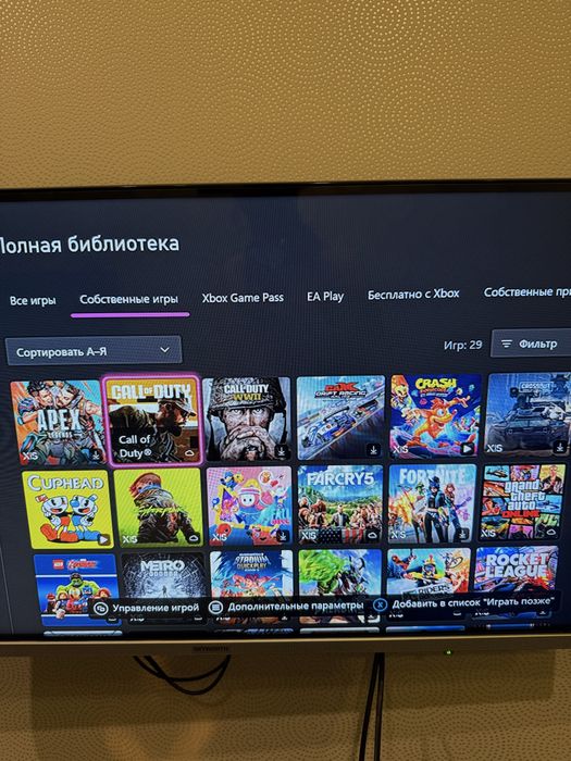 Xbox series s в идеальном сомтояние + аккаунт с играми и подпиской