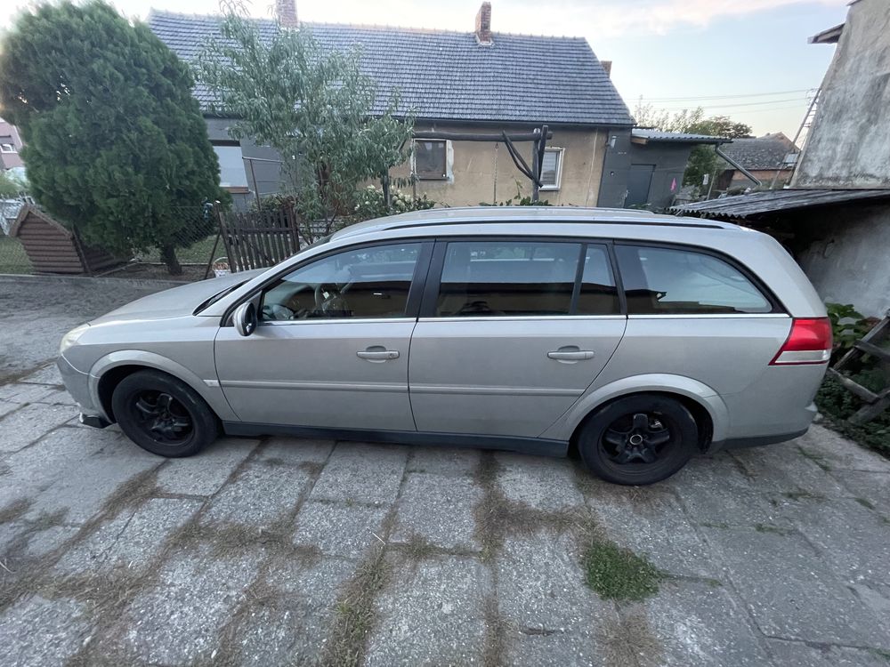 Opel Vectra C 1,8 140 km LPG