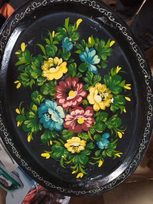 Піднос металевий розписний з Петриківським Розписом. 2 різних види