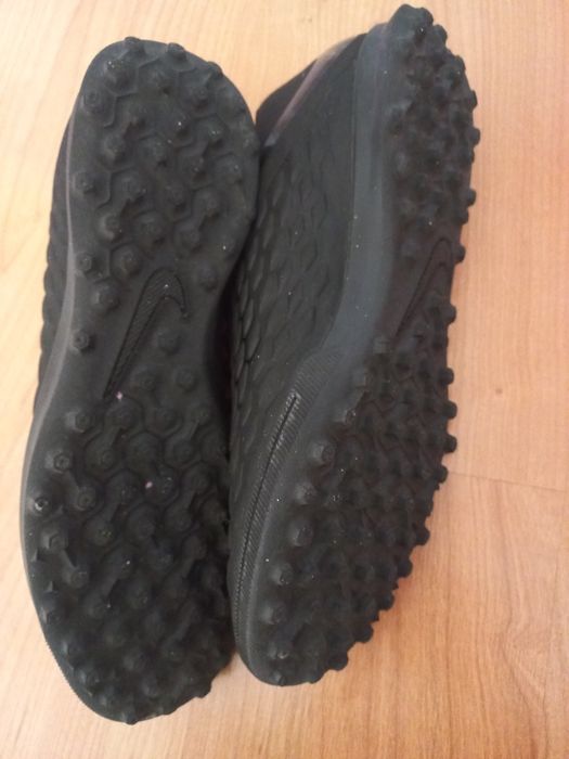 Сороконожки Nike Eur43