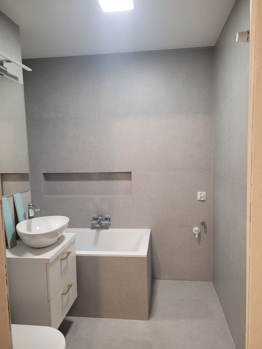 Płytki ścienne i podlogowe