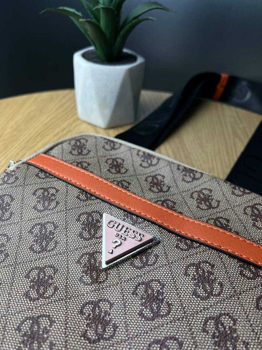Сумка Guess - месенджер Гесс