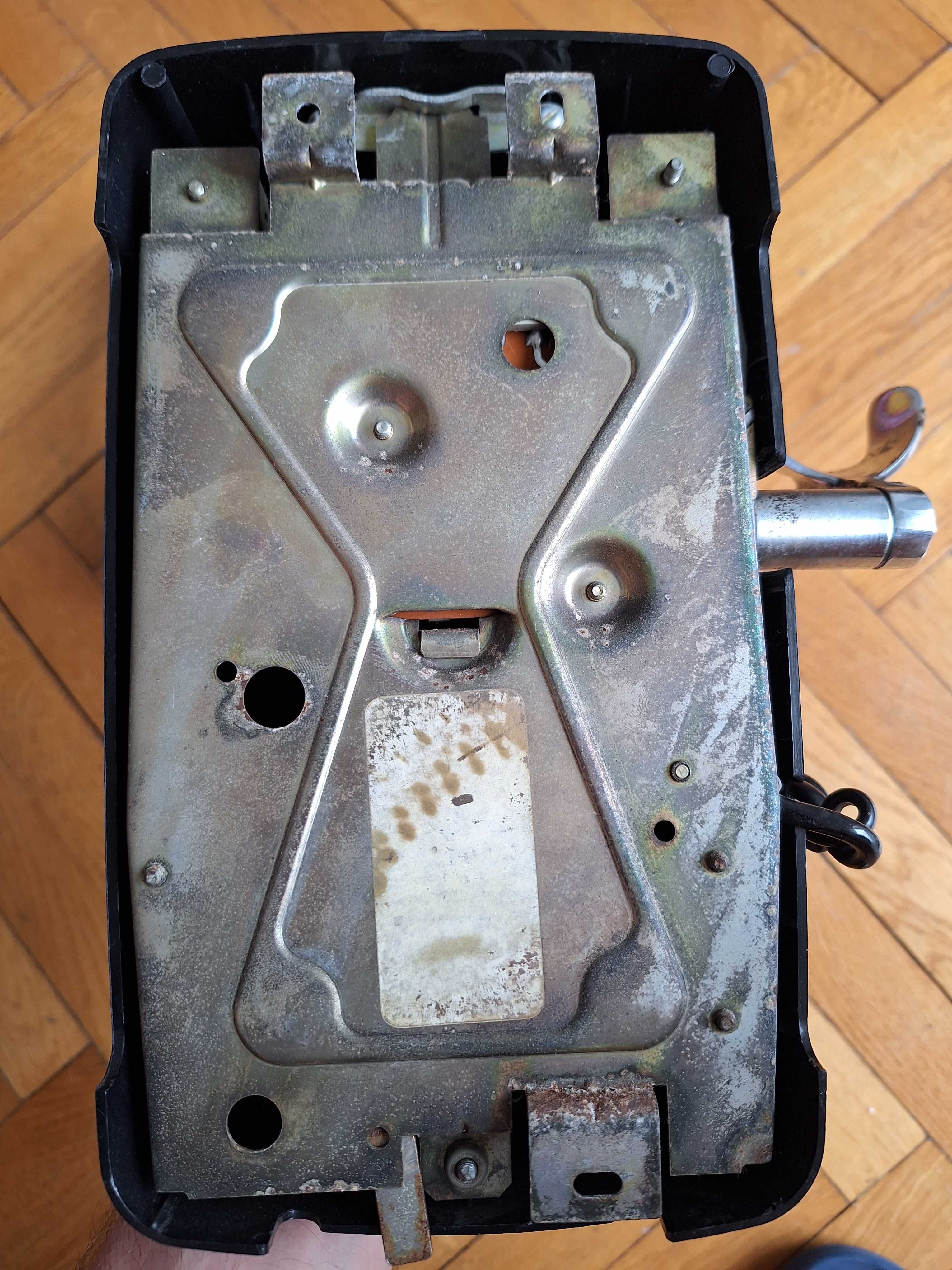 Vintage amerykański telefon analogowy AECO lata 60 - 70 ścienny