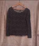 Sweter w serduszka