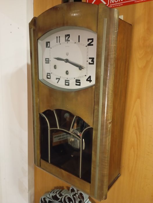 Relógio de parede Reguladora