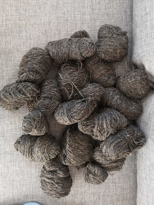 1kg Włóczka wełna owcza 100% polska czarna