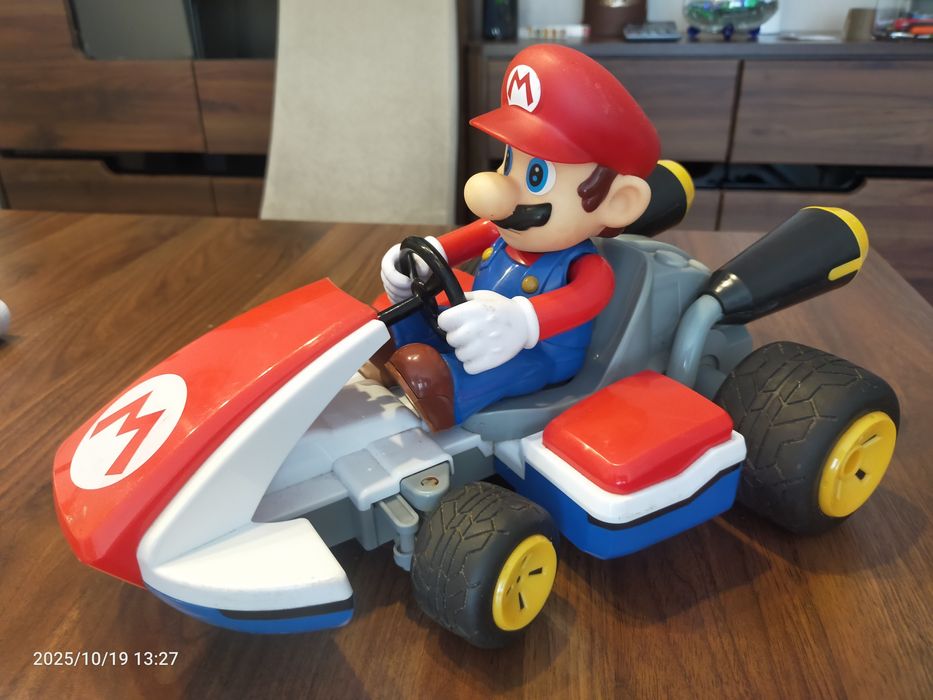 Super Mario 2.4 GHz.