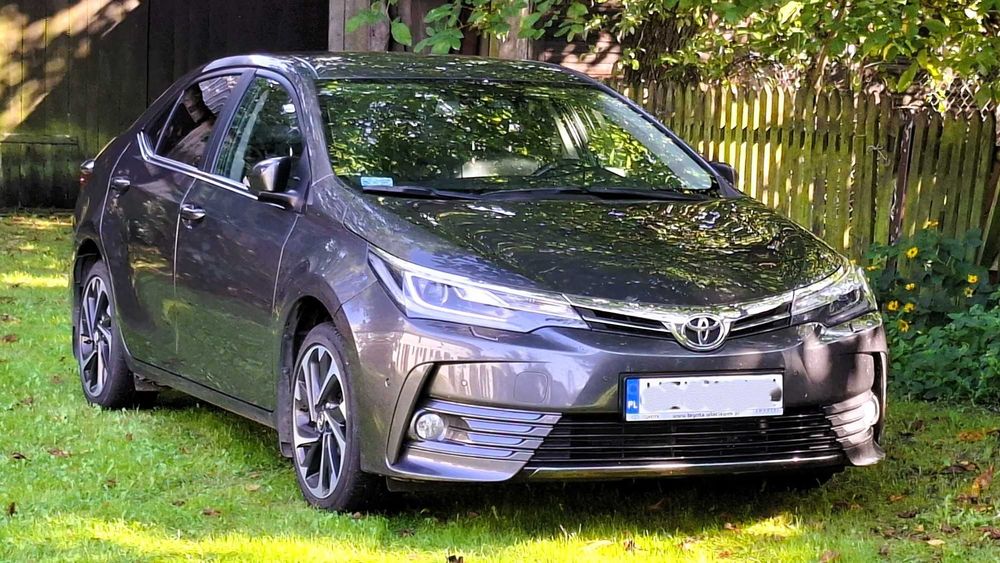 Toyota Corolla 1.6 Prestige 2018 - SALON, nawigacja, kamera