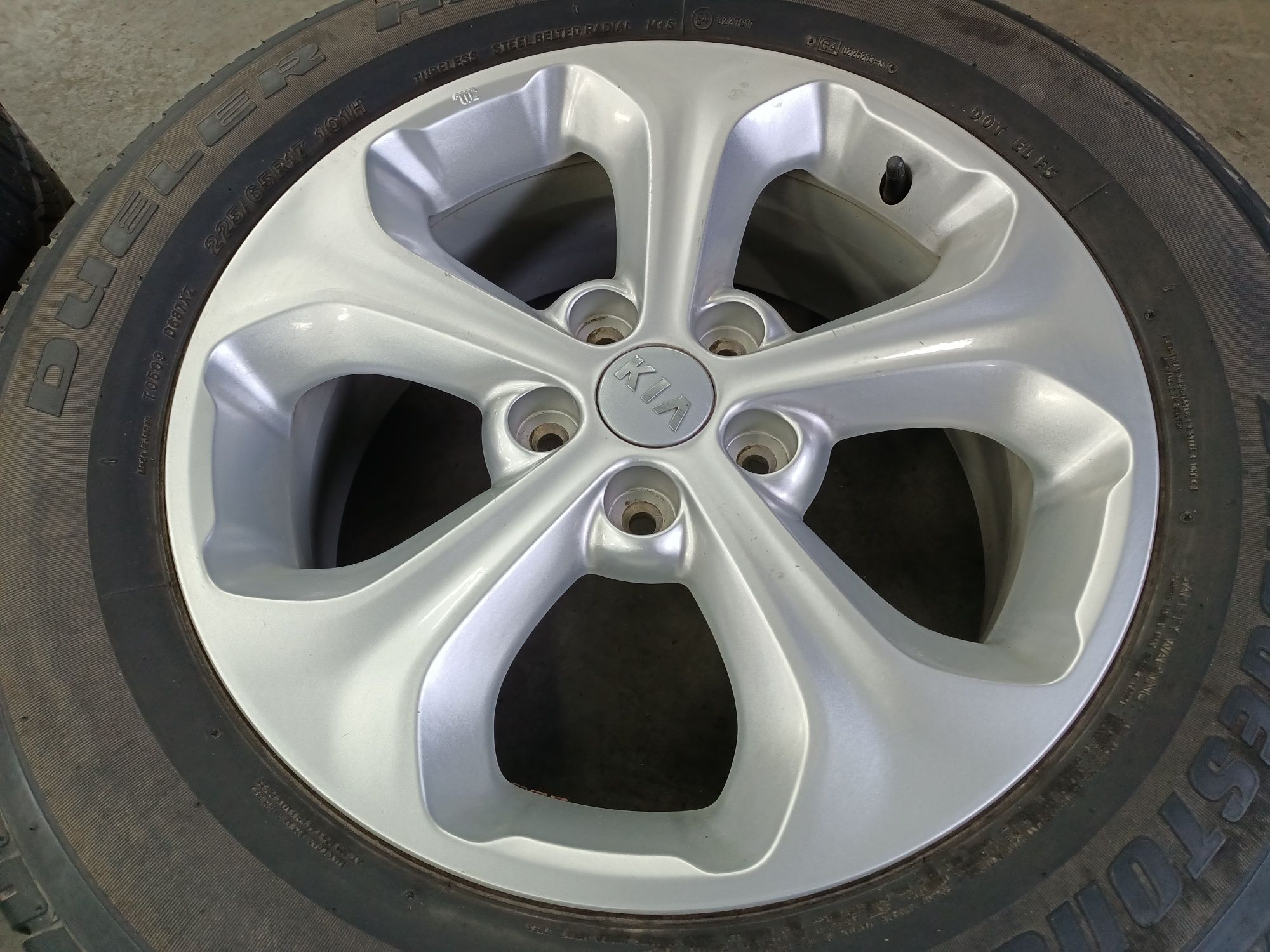 Koła 17" 5x114,3 opony 225/65/17 Kia Sorento Mazda Hyundai Wysyłka