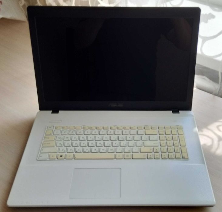 Ноутбук Asus X75VC Core i3/8gb/320 Gb HDD