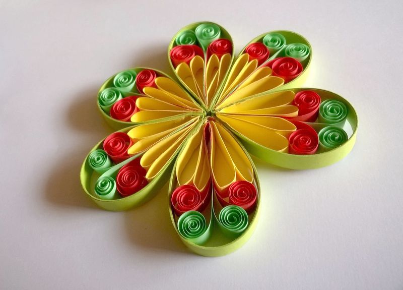 SERWETKA podstawka gwiazda ozdoba papieru QUILLING