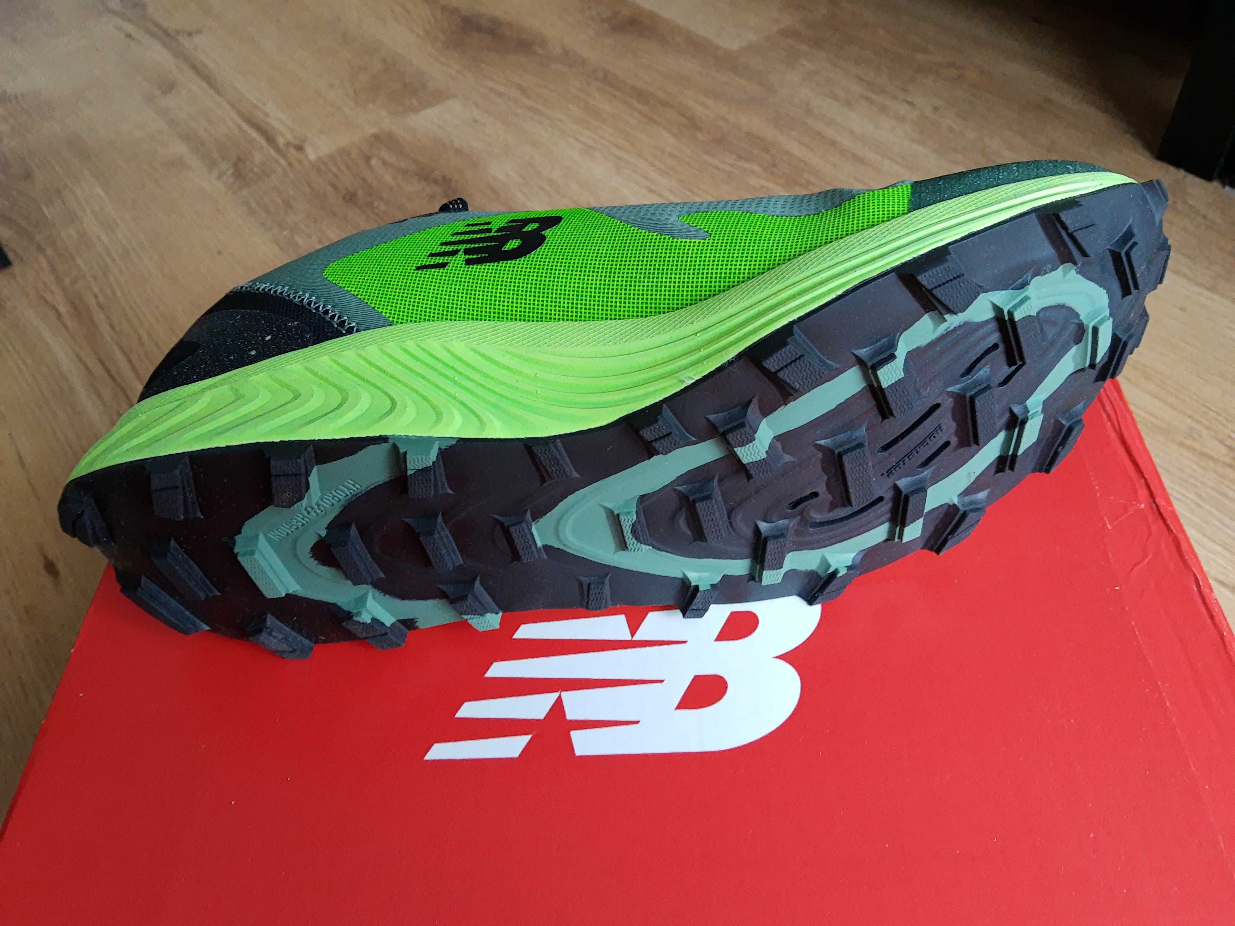 Buty do biegania w terenie New Balance FuelCell Summit Unknown v3