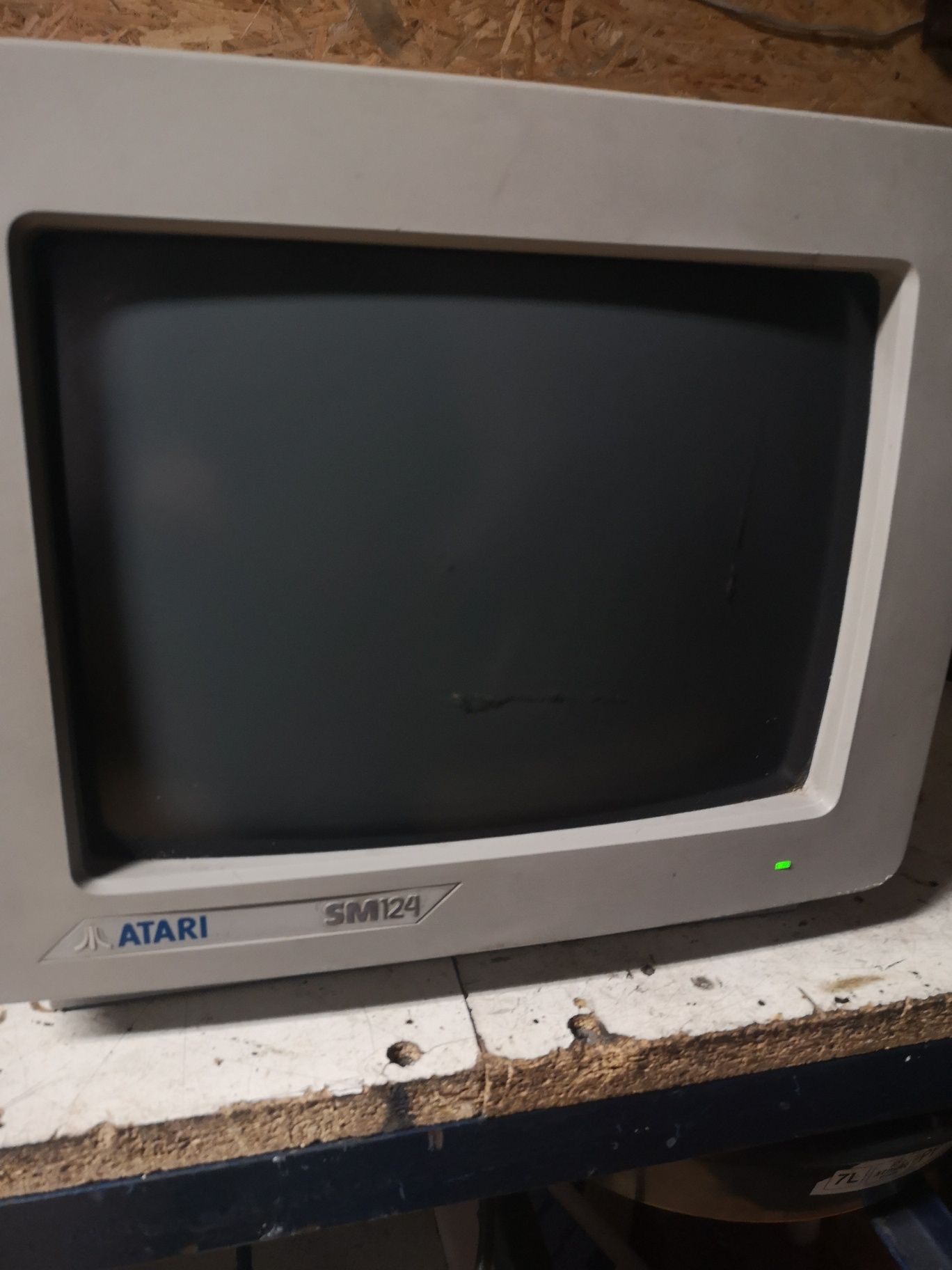 Monitor Atari SM124 retro