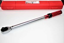 Динамометричний ключ для авто 1/2", 72 зуби, в кейсі; 30-210 Нм