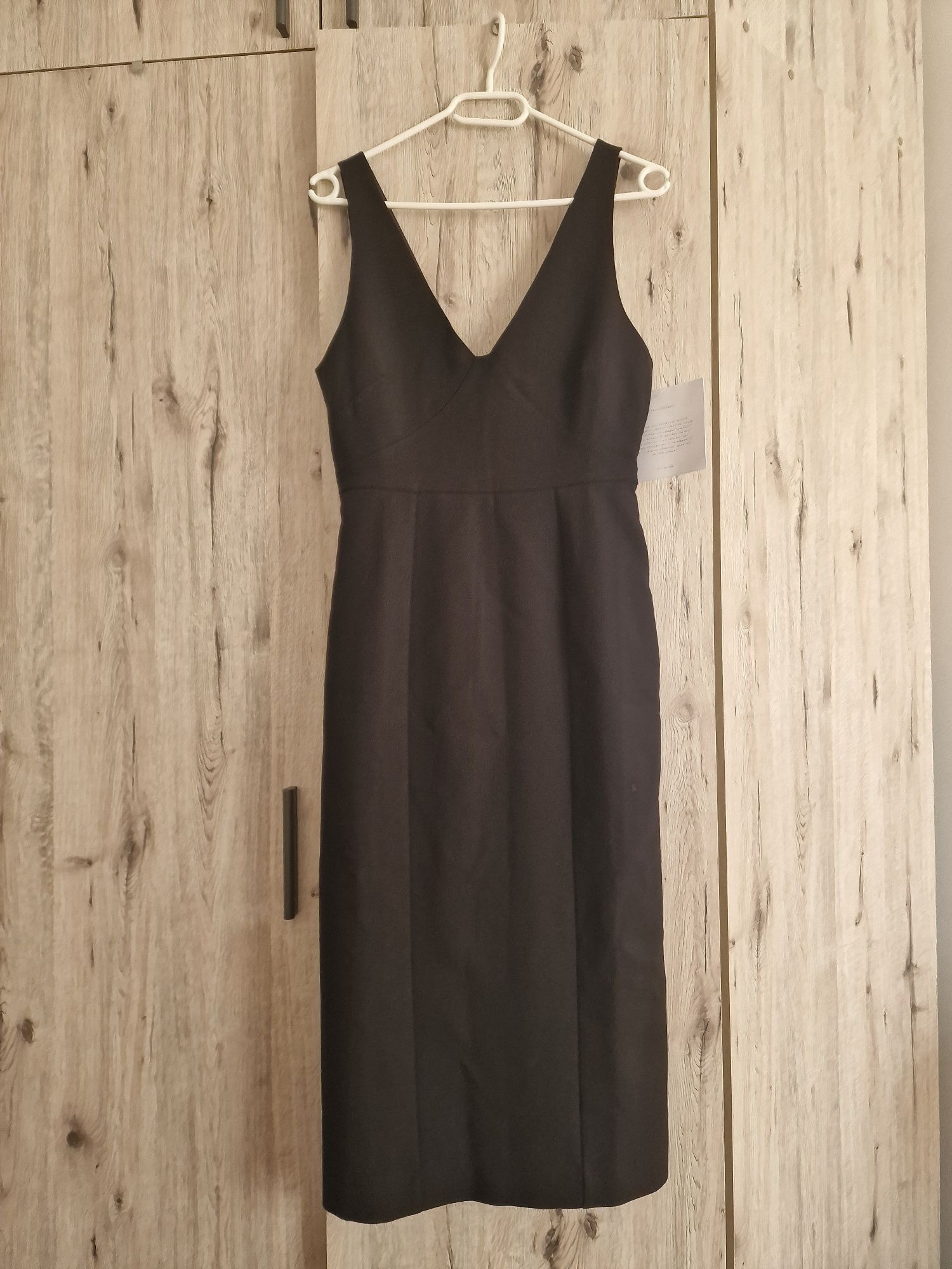 Czarna sukienka Ivy&Oak, rozmiar 34, NOWA