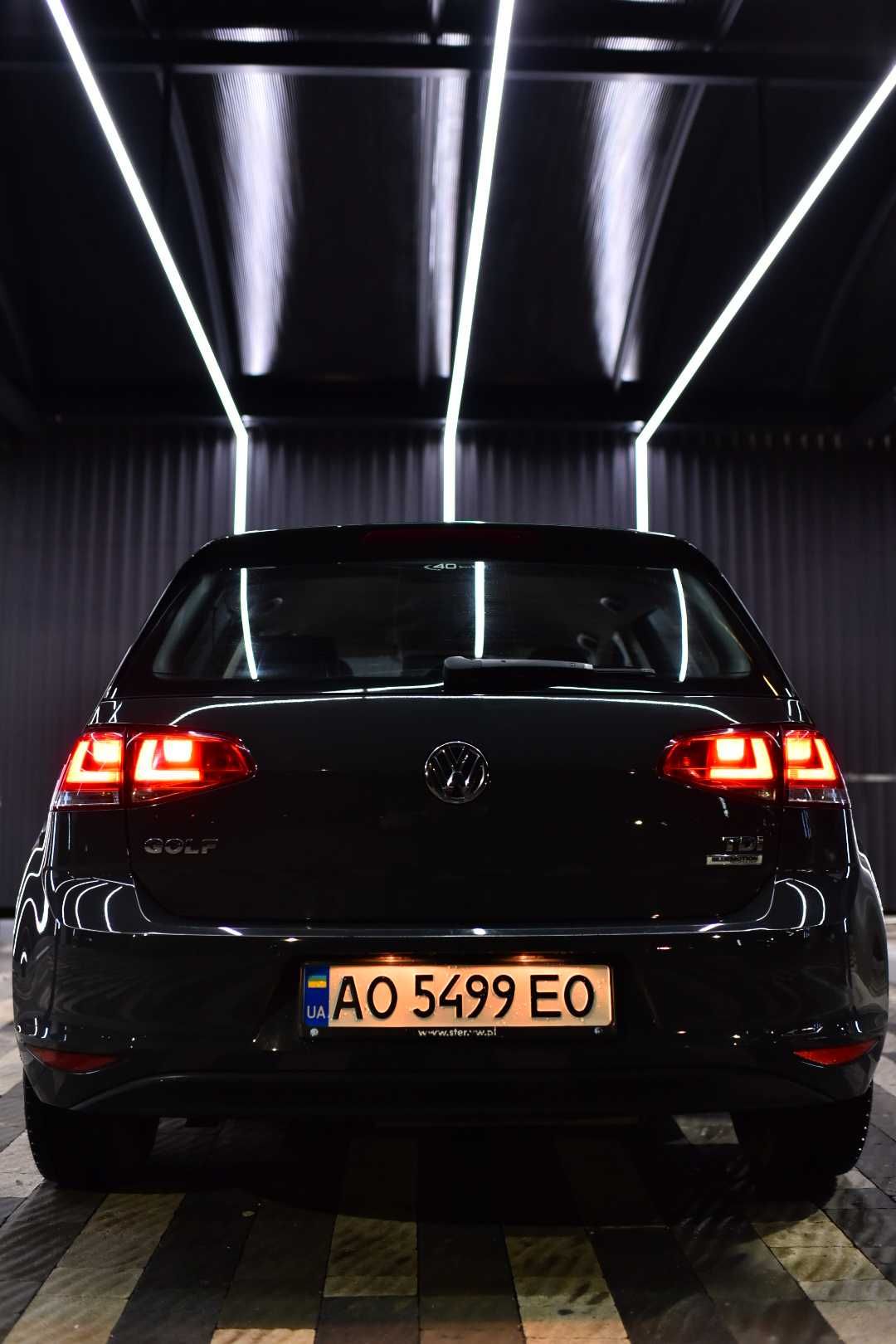 Volkswagen Golf 7 2014  1.6 TDI, 105кс/77kw, 203 тис км