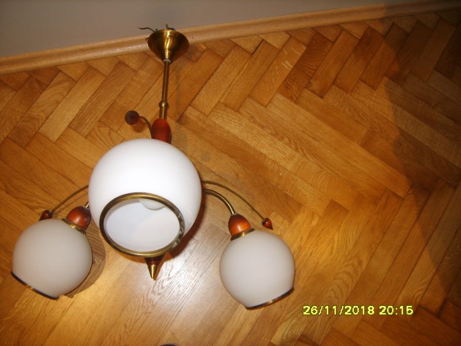 lampa - żyrandol trójramienny i lampa stojąca