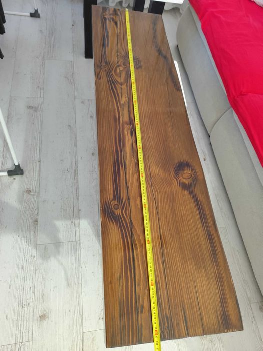 Blat łazienkowy  drewniany z żywicy .