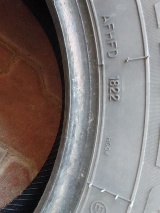 Opona zimowa 215/65r15C MIRAGE 2022r