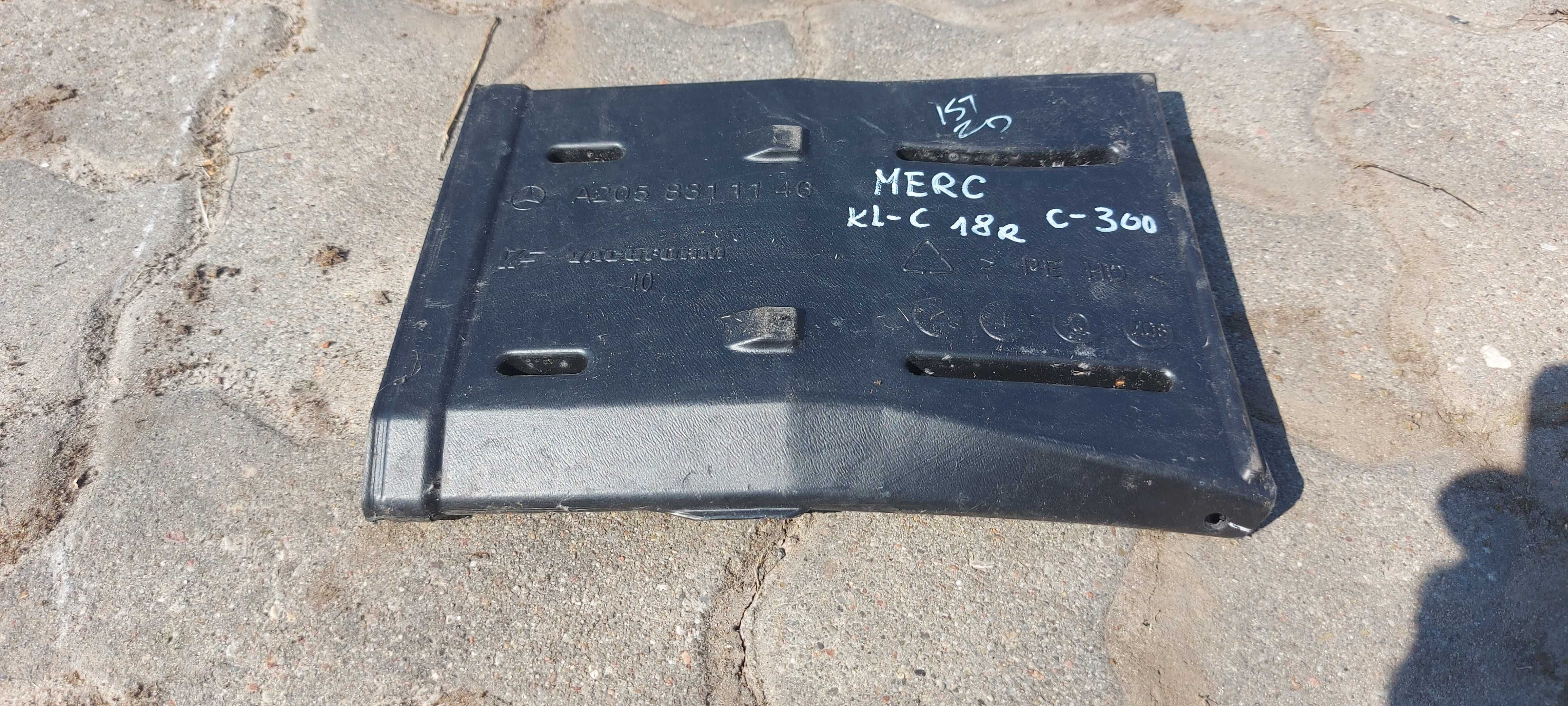 MERCEDES KLASA C  W205 kanał powietrza kabiny