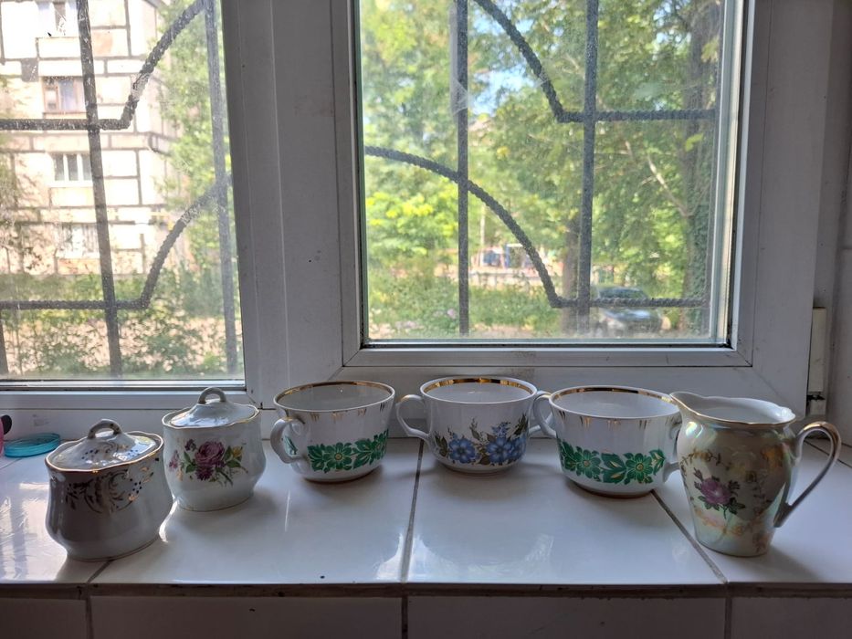 Посуда ссср чайник, сахарница, бульйонница