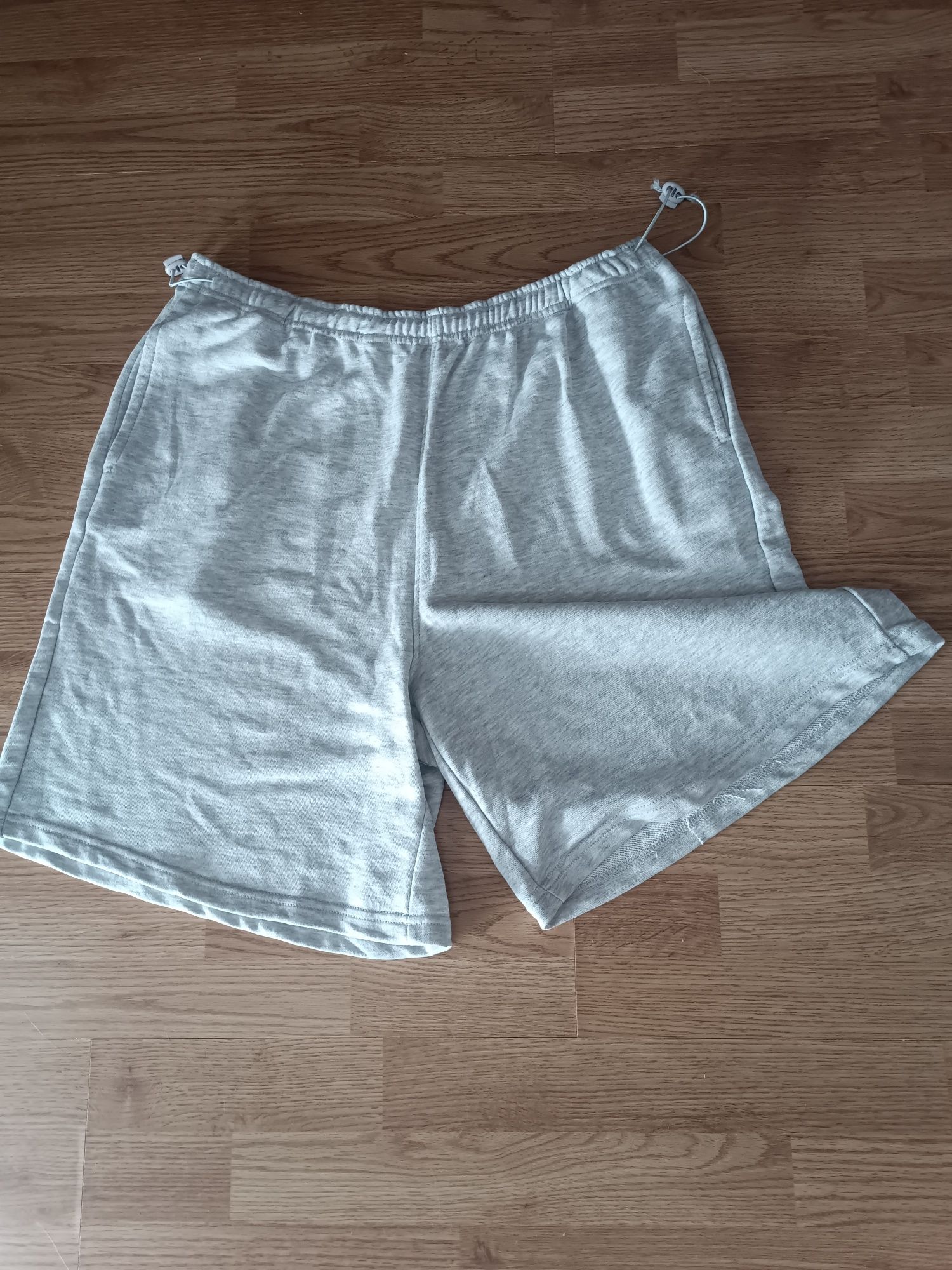 Оверсайз шорти Cropp xl