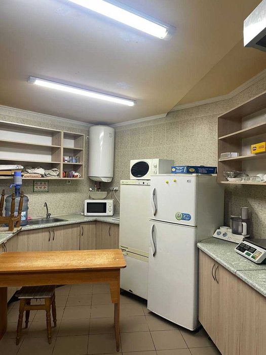 Продаж комерційного приміщення вул.Володимира Великого буд.14