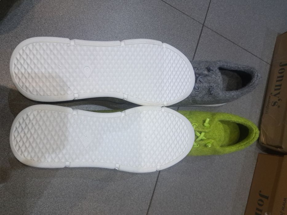 Кросівки з шерсті мериноса 42,40розмір