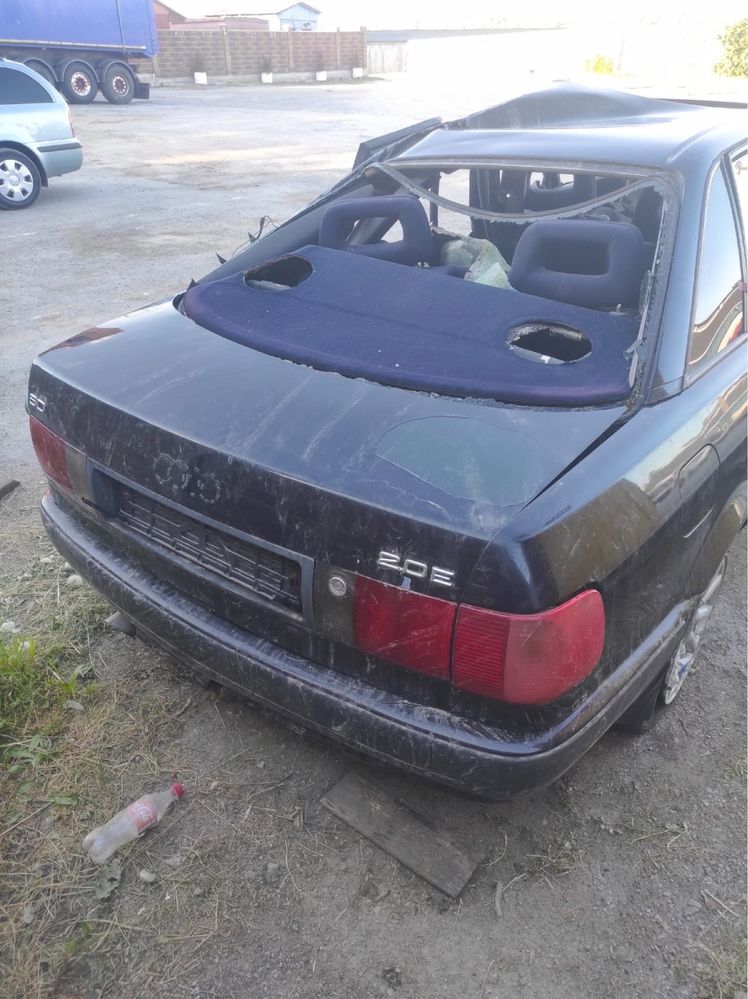 Audi 80 B після дтп