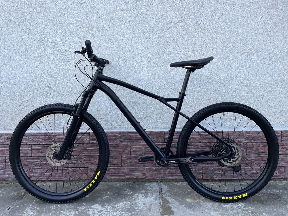 Велосипед GT Avalanche 27.5”