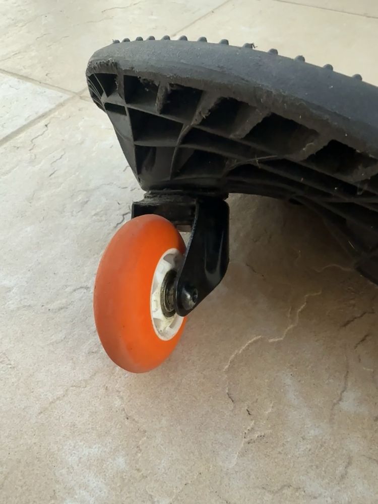 Oxelo Waveboard deskorolka czarna z motywem moro