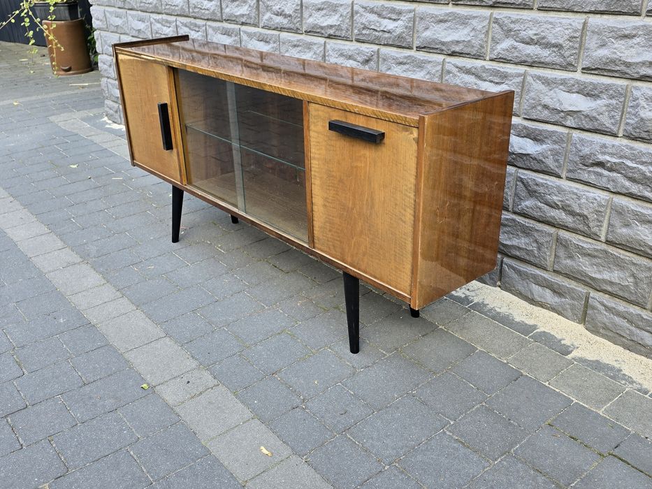 Komoda prl transport