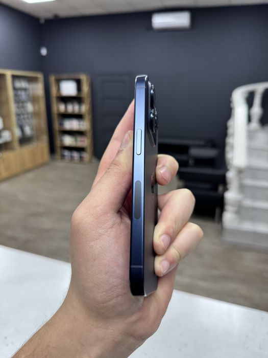 iPhone 15 Pro 128gb Blue Titanium Neverlock  від Магазину!