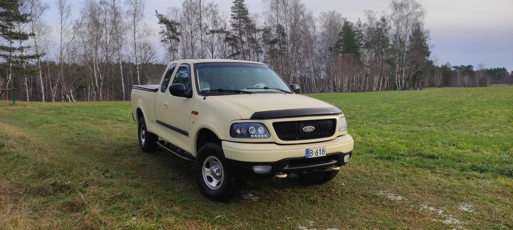 Ford F150 5,4 lpg pickup 2002r