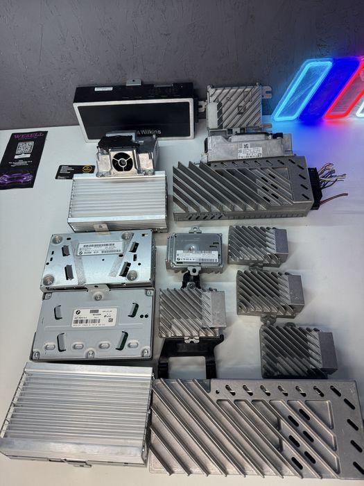 Підсилювачі усилитель BMW Harman Kardon AMP ASD Bowers RAM Booser бмв