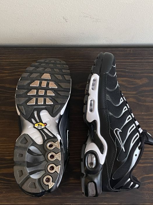 Nike Tn Venom Preto Branco