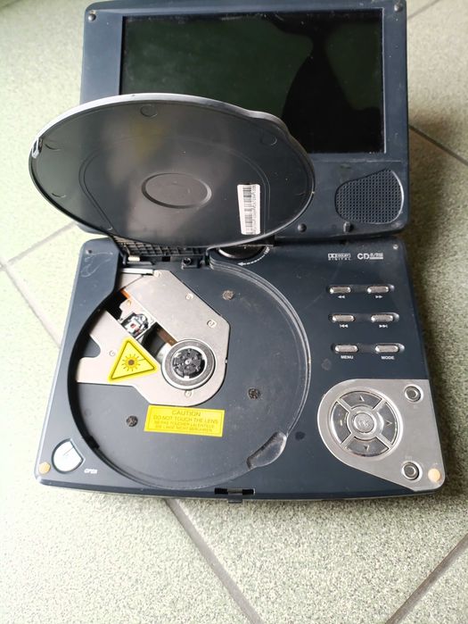 Портативный DVD-плеер Elenberg LD-750