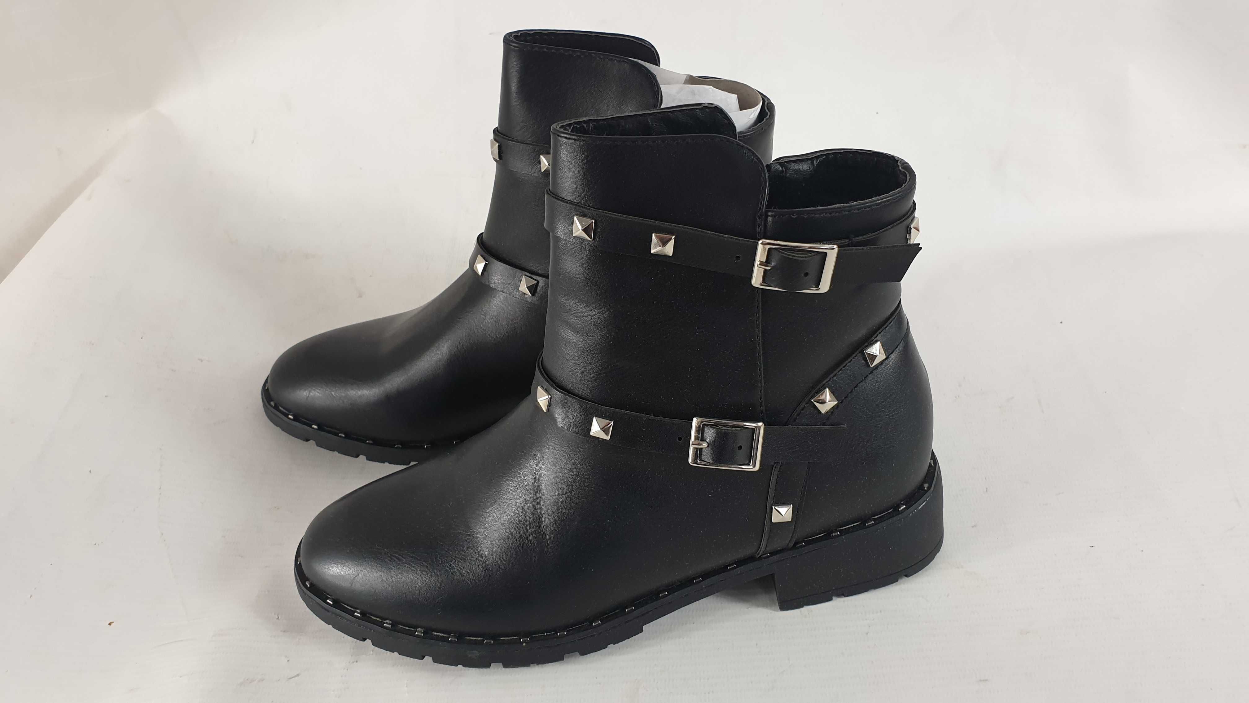 Buty Botki czarne POELMAN r. 38