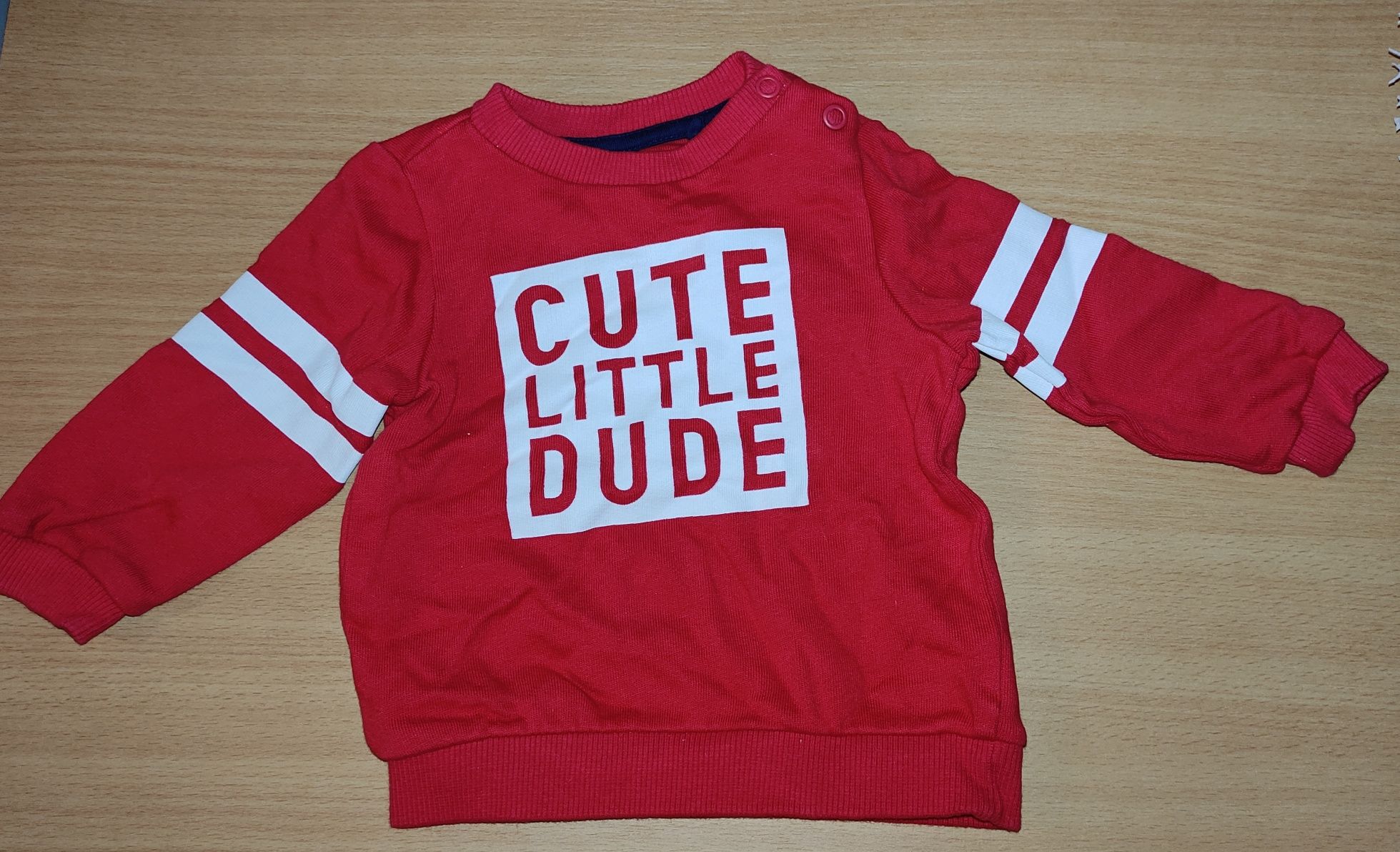 Czerwona bluza dla chłopca baby club r. 68