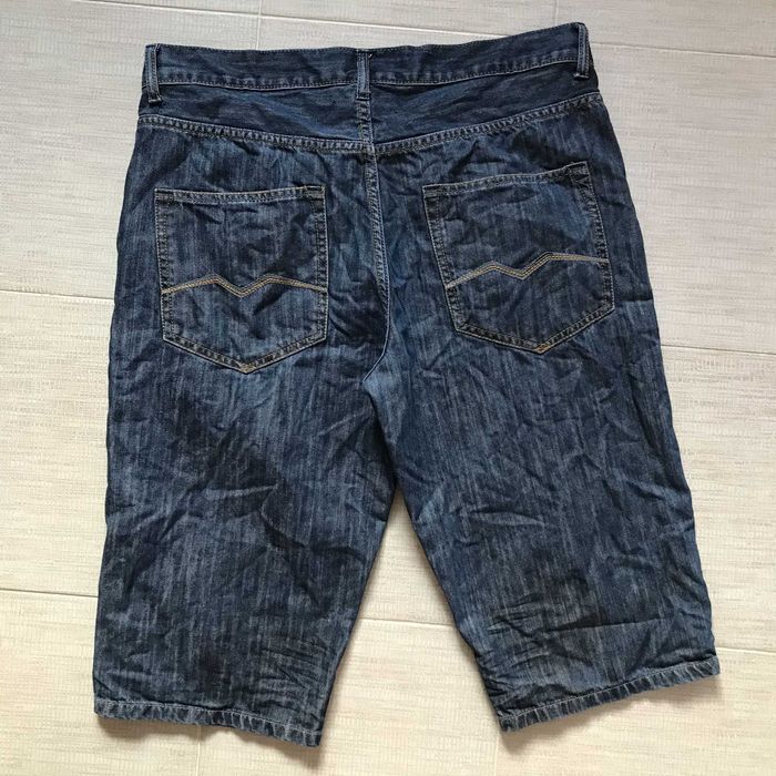 Джинсовые шорты бермуды Urban Spirit